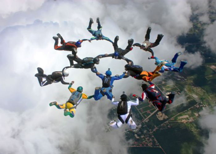 People skydiving